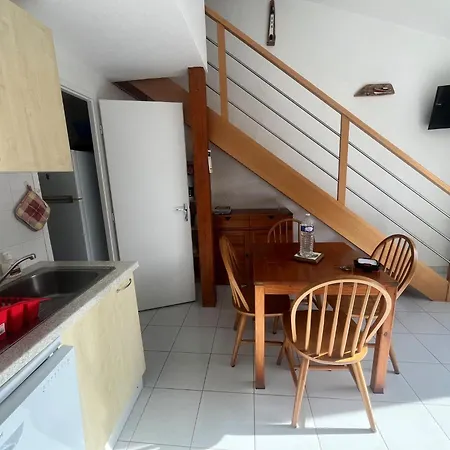 Dans Un Avec Piscine - 3254 Apartment *