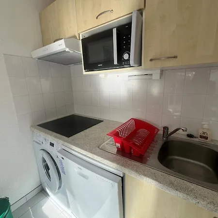 Dans Un Avec Piscine - 3254 Apartment Hourtin